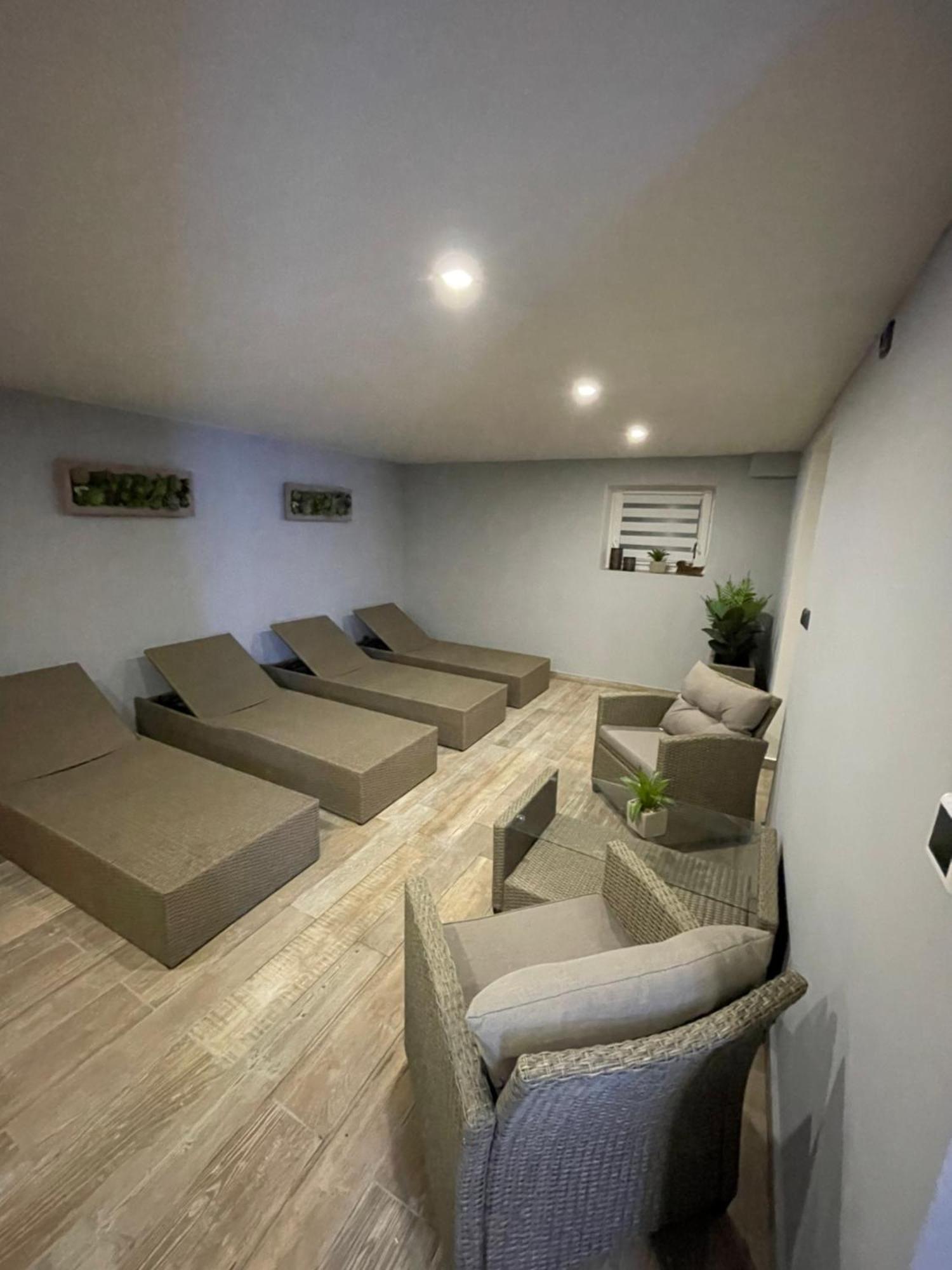 Apartmany Klicperka Либерц Экстерьер фото